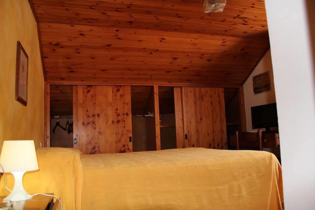 B&B Edelweiss Castione della Presolana Exteriör bild